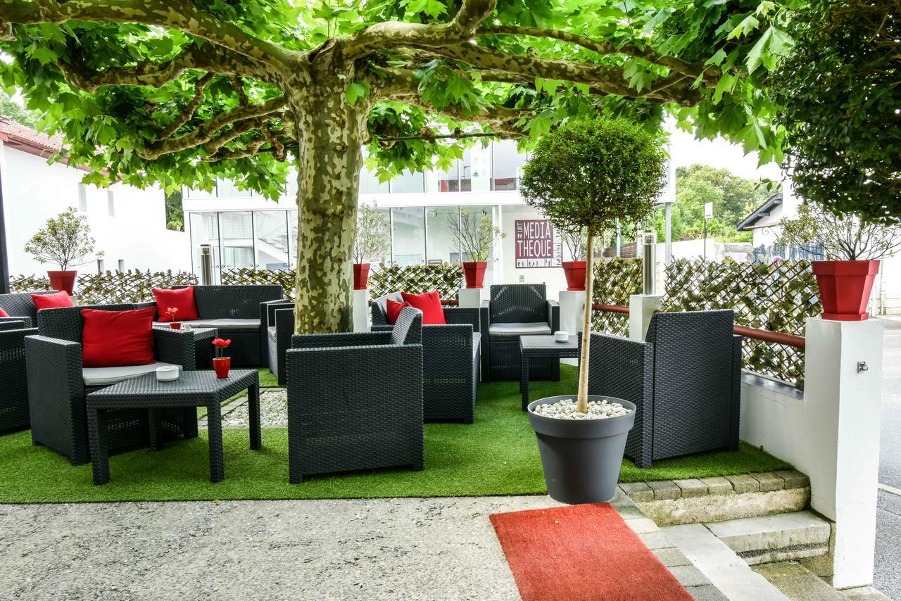 Hotel Auberge L'Estanquet Urt Luaran gambar