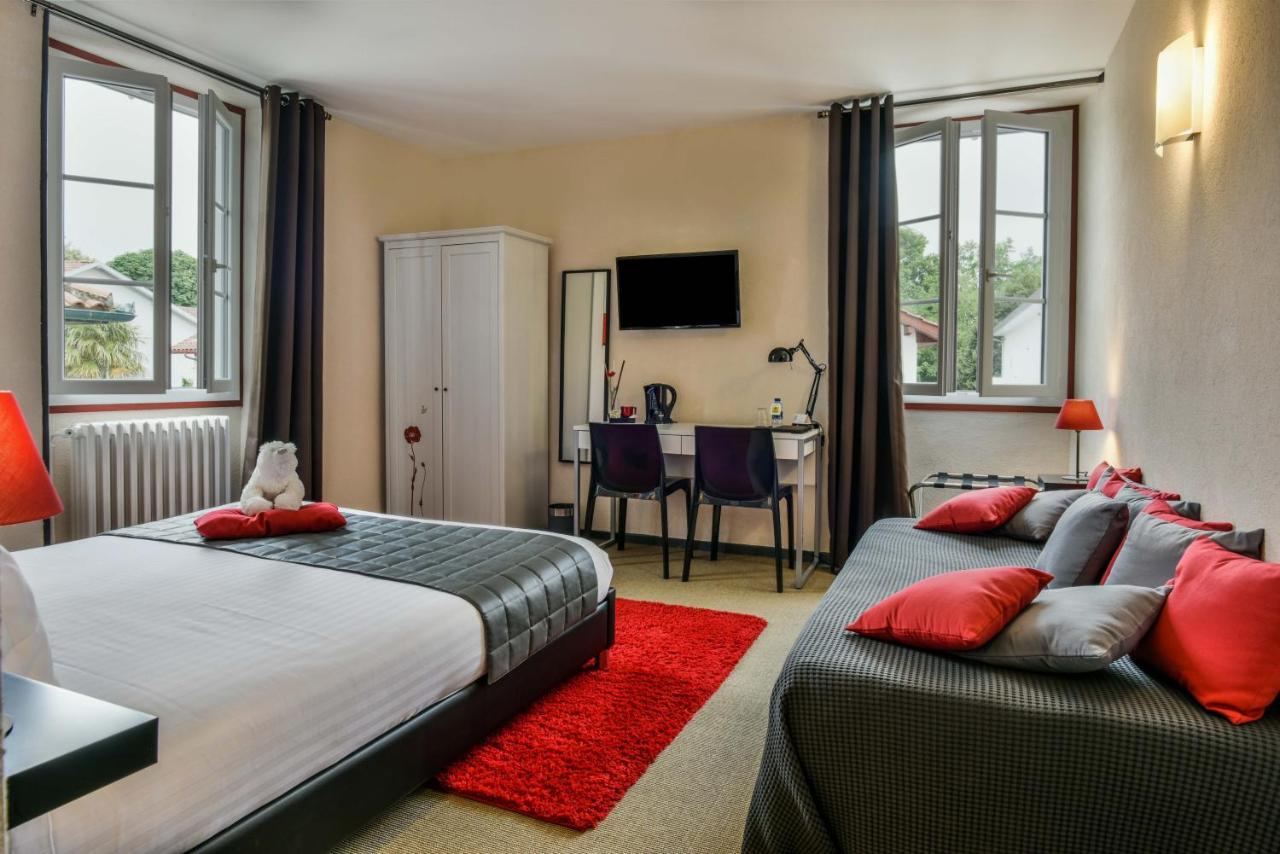 Hotel Auberge L'Estanquet Urt Luaran gambar